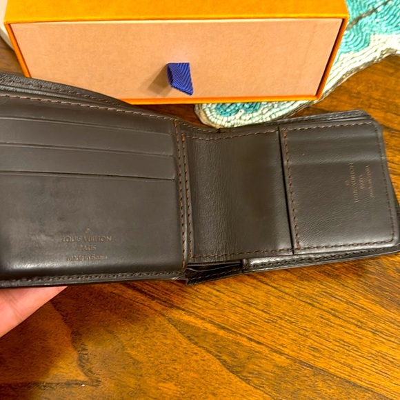 Louis Vuitton Man’s Wallet A Rare pice Large Taiga LV - Picture 3 of 16